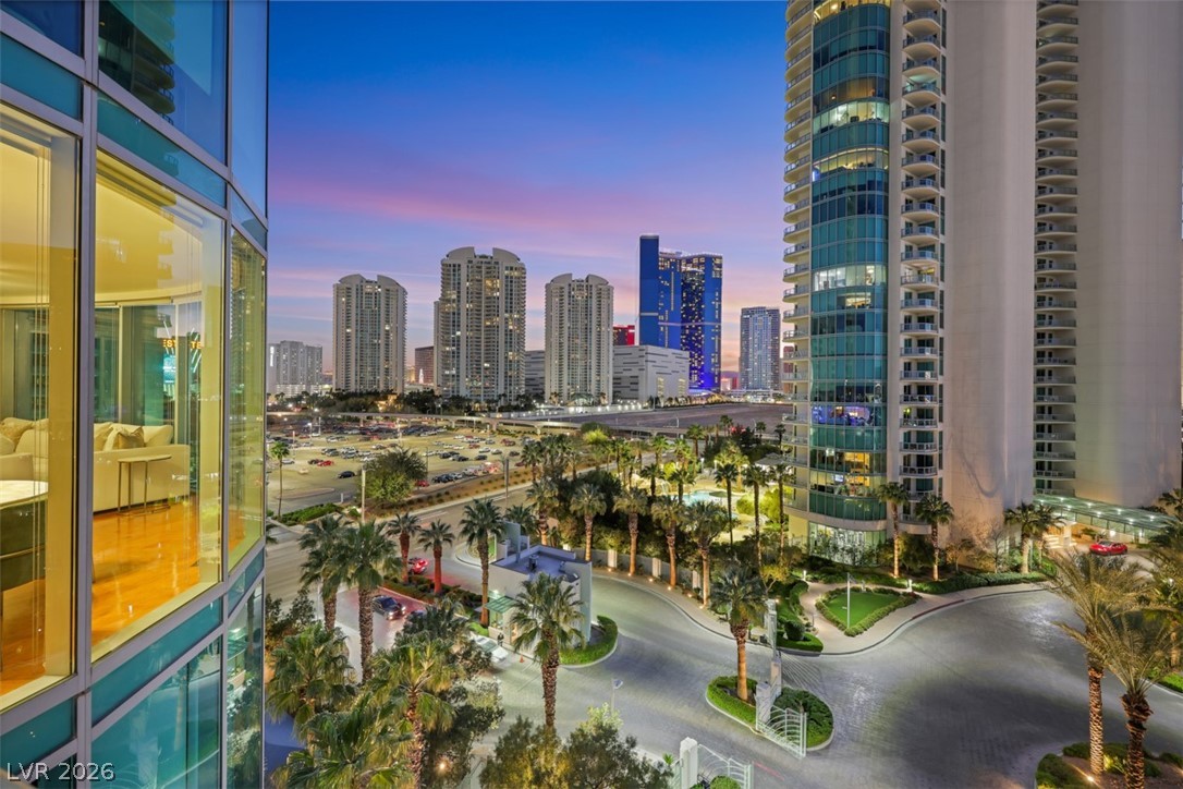 322 Karen Avenue 708