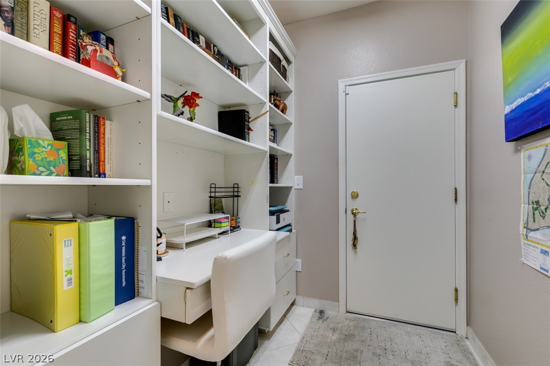 2245 Barbers Point Place