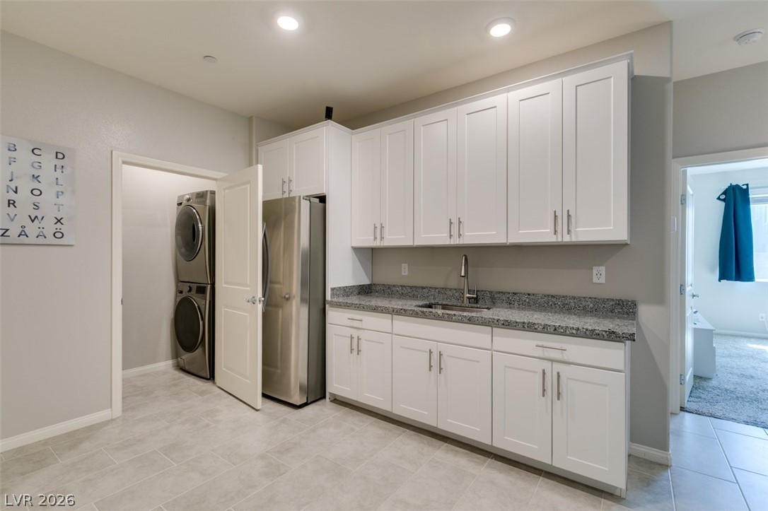 4049 Fossatello Avenue