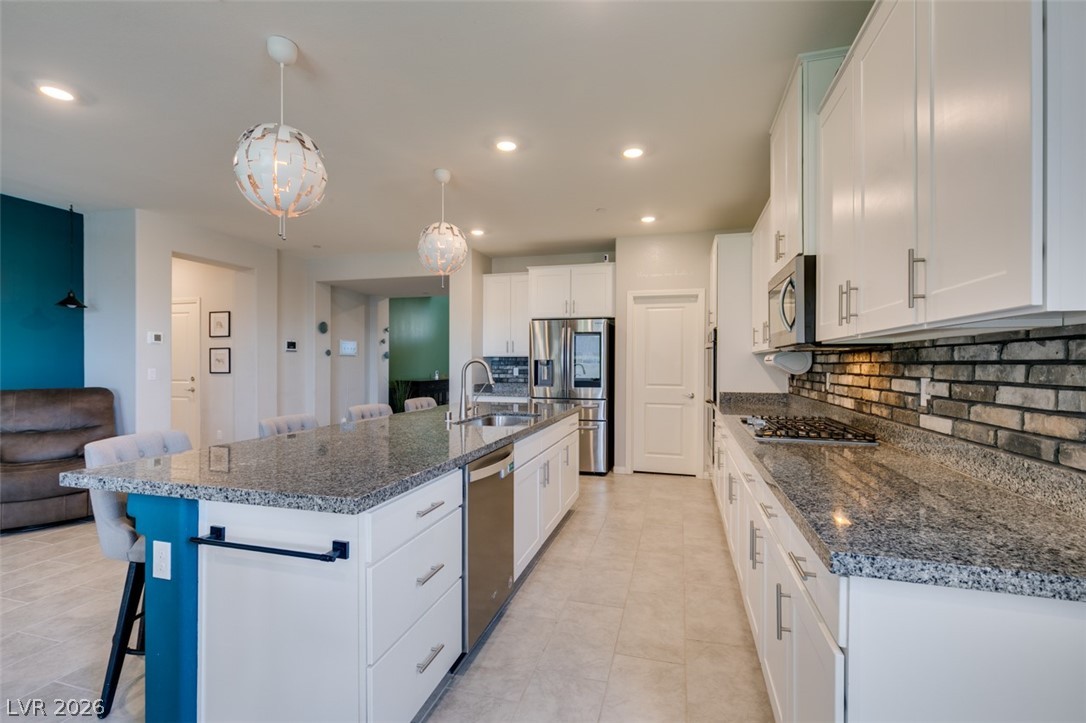 4049 Fossatello Avenue