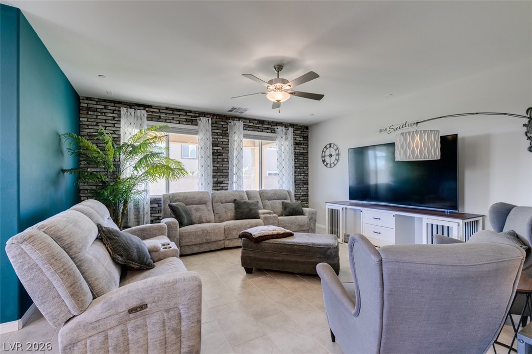 4049 Fossatello Avenue