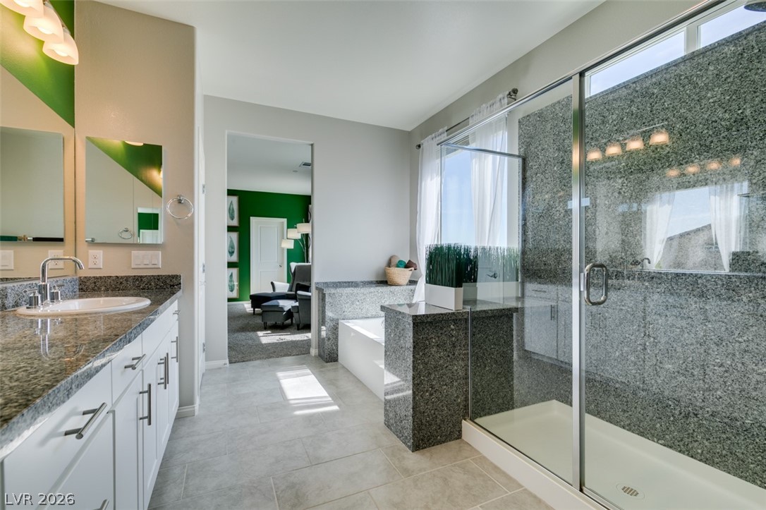 4049 Fossatello Avenue