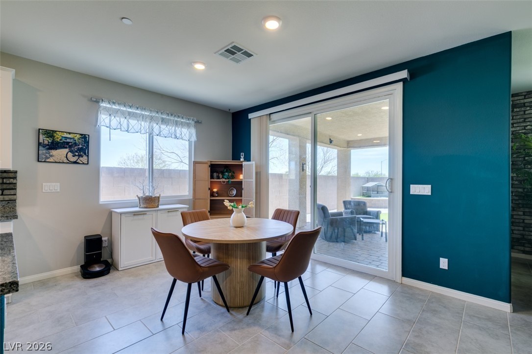 4049 Fossatello Avenue