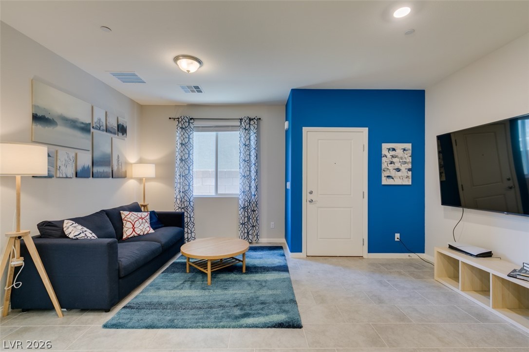 4049 Fossatello Avenue