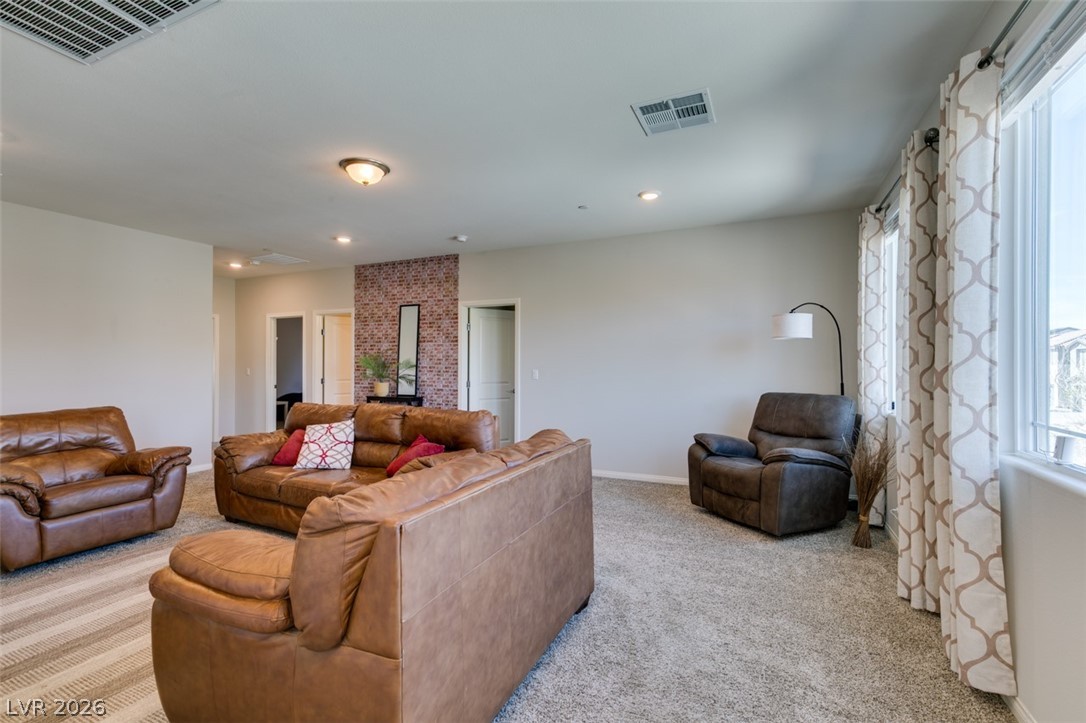 4049 Fossatello Avenue