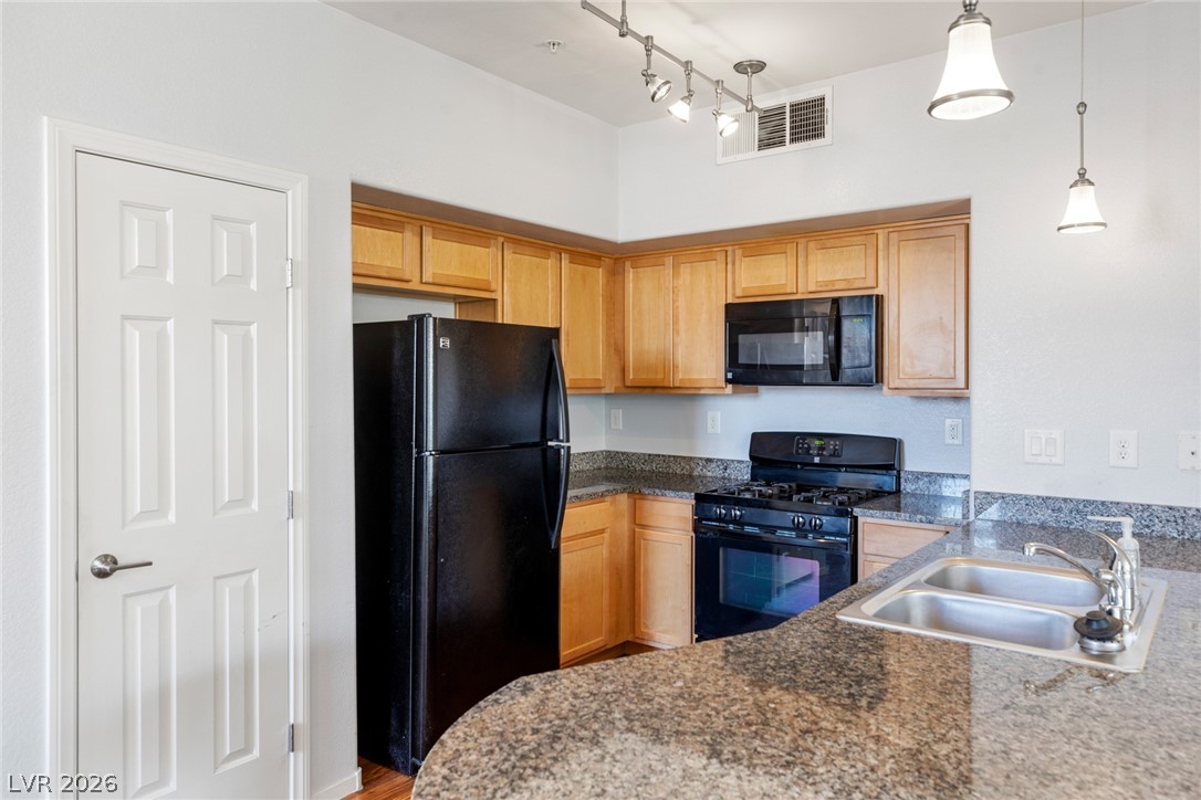 50 Aura De Blanco Street 6204