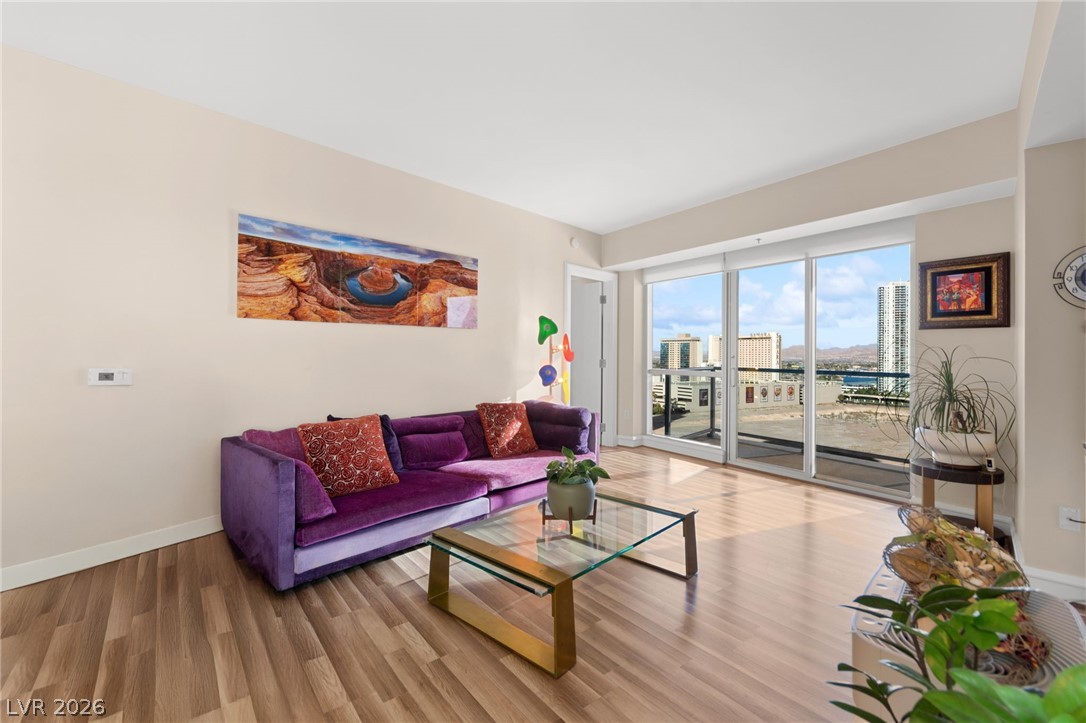 2700 Las Vegas Boulevard 1408