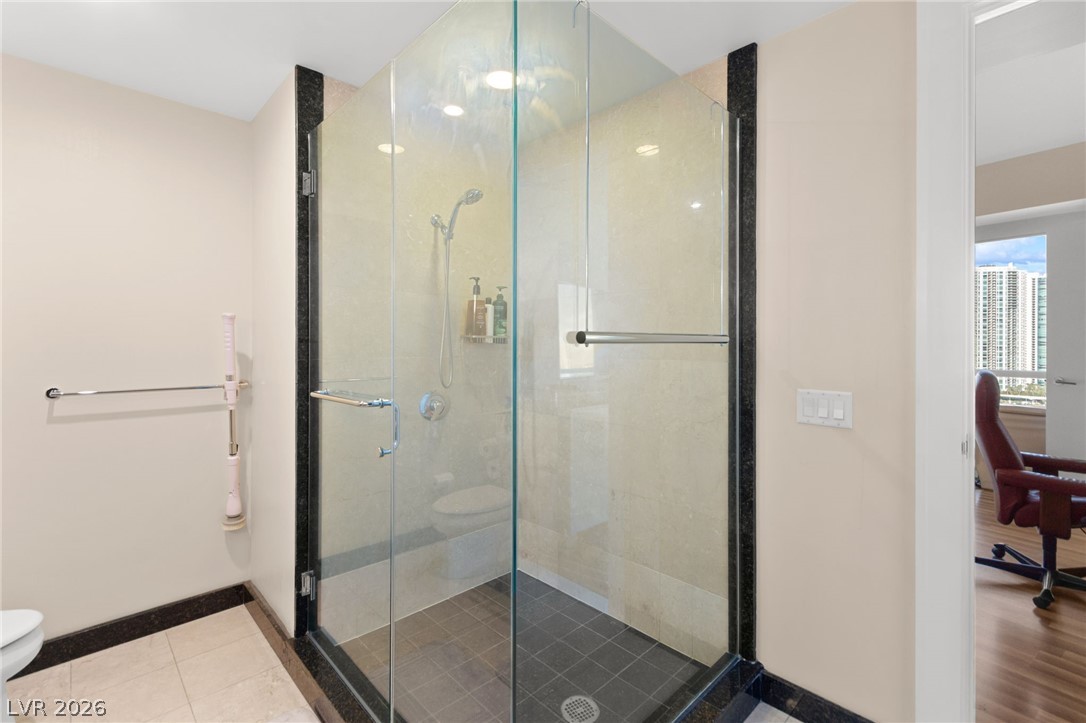 2700 Las Vegas Boulevard 1408