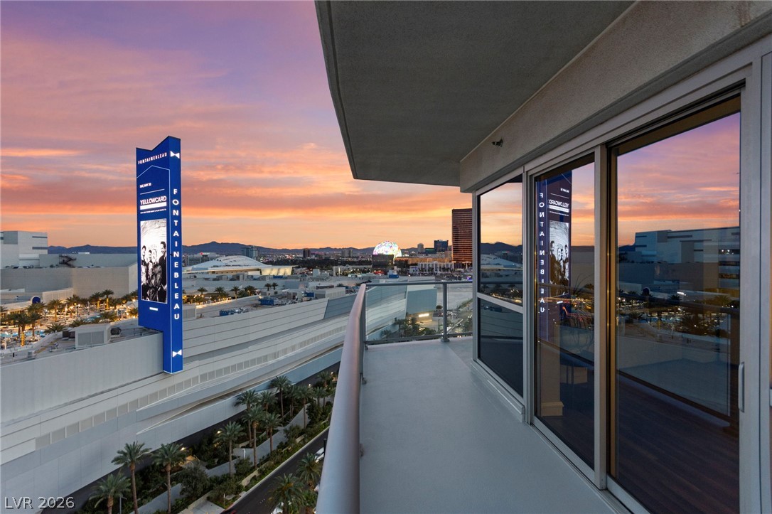 2700 Las Vegas Boulevard 1408