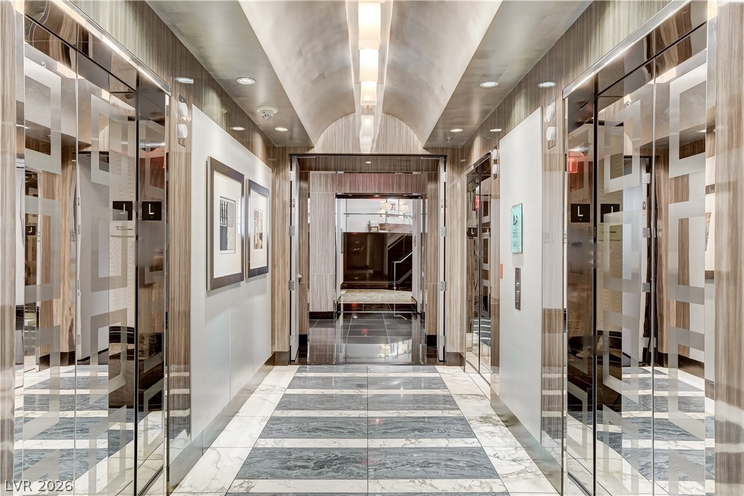 2700 Las Vegas Boulevard 1408