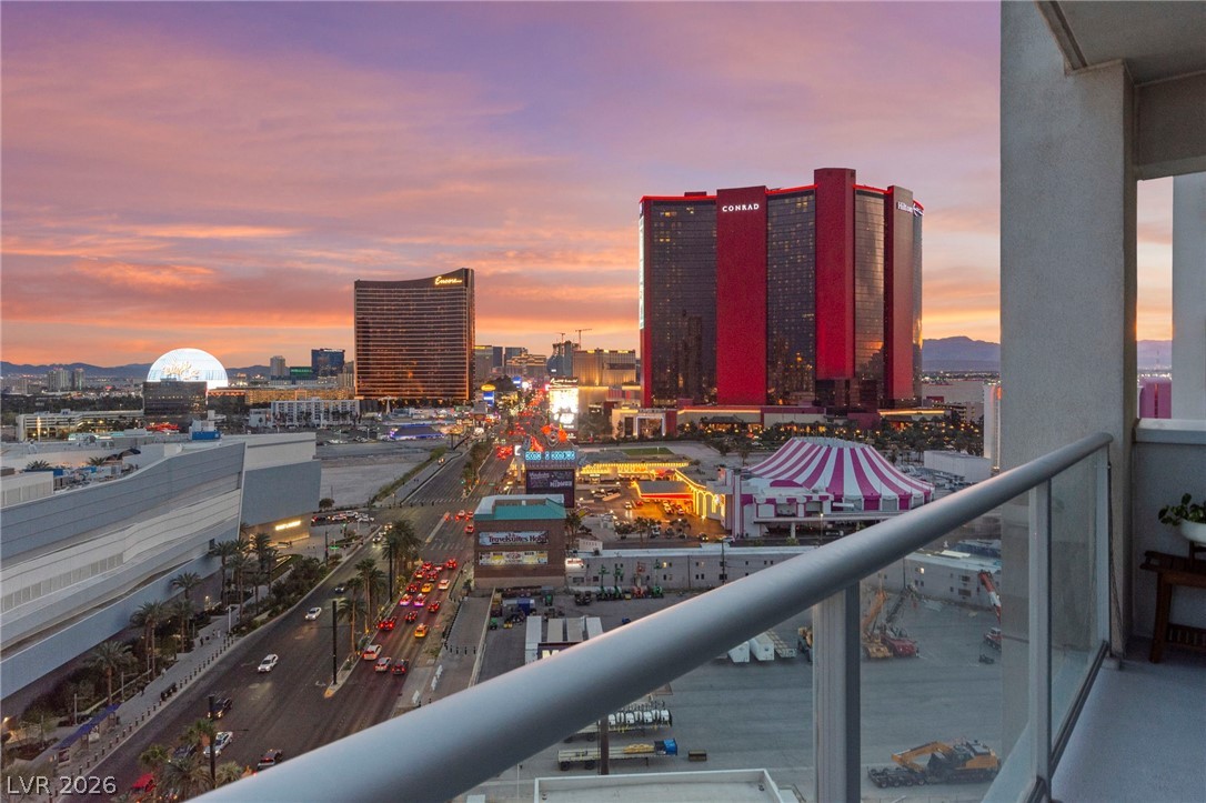 2700 Las Vegas Boulevard 1408