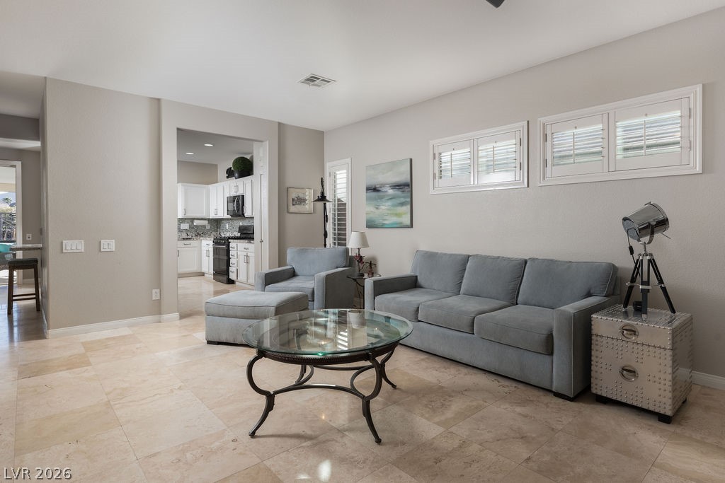 2767 Lochleven Way