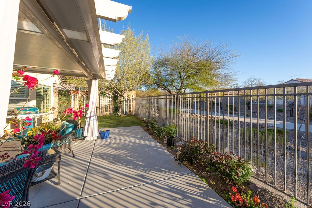 2767 Lochleven Way