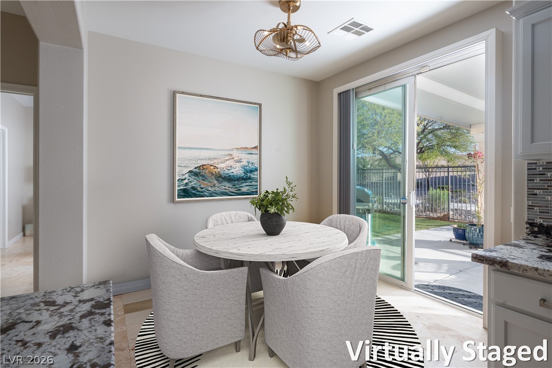 2767 Lochleven Way