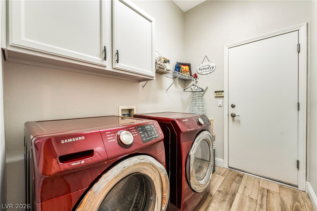 8875 Windsor Hill Way