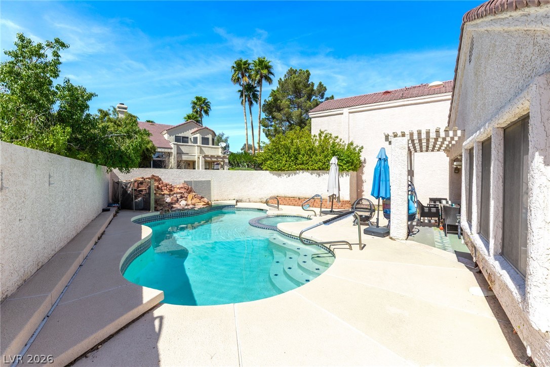 7273 Drifting River Court