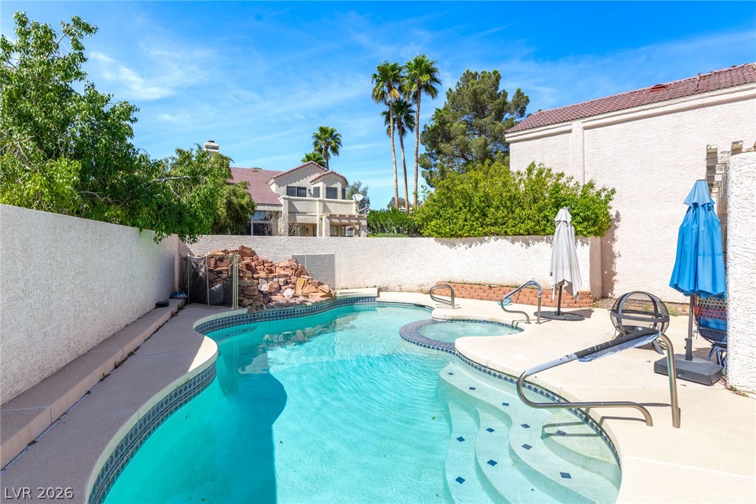 7273 Drifting River Court