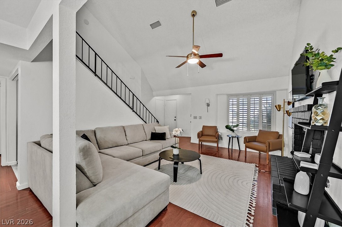 816 Schooner Drive