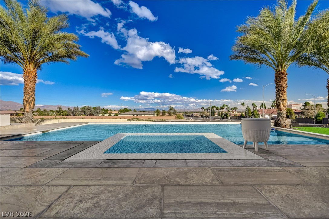 4810 Sweetie Court