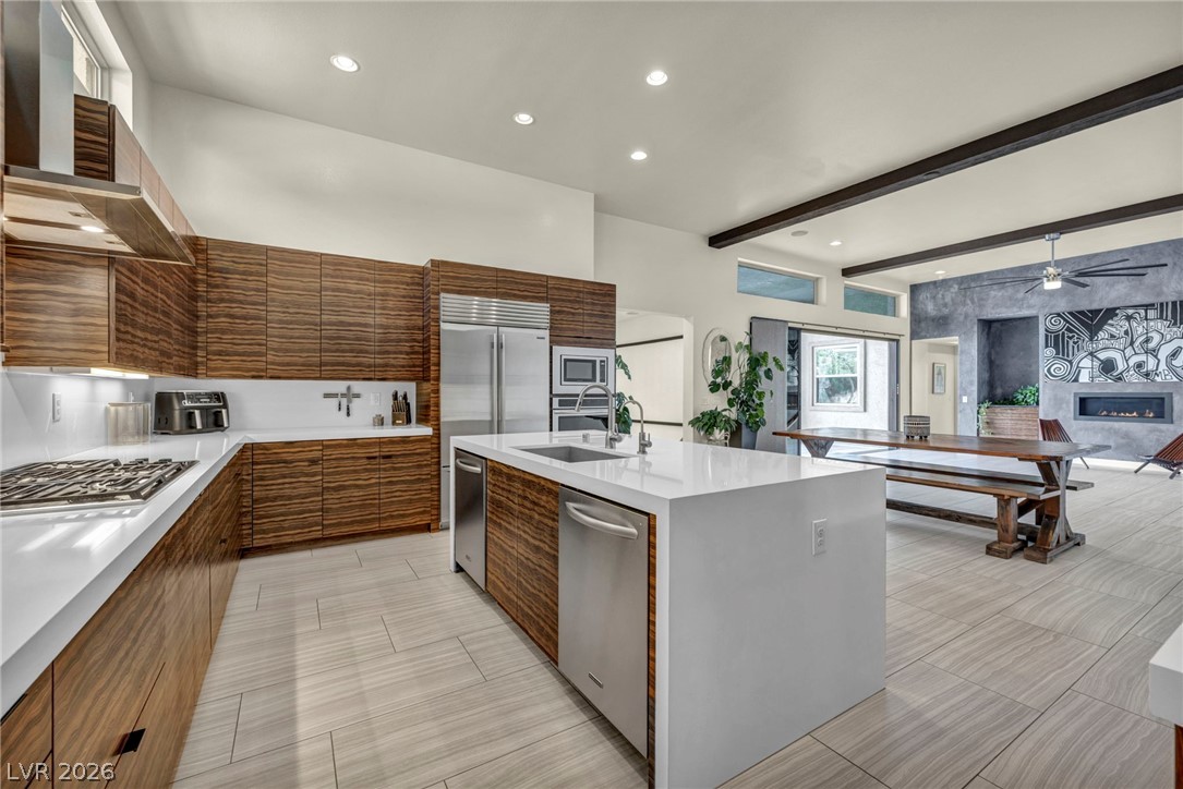 4810 Sweetie Court