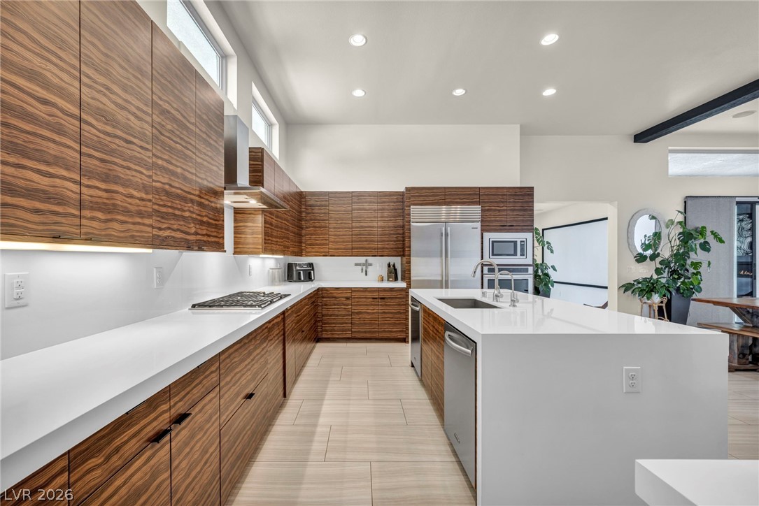 4810 Sweetie Court