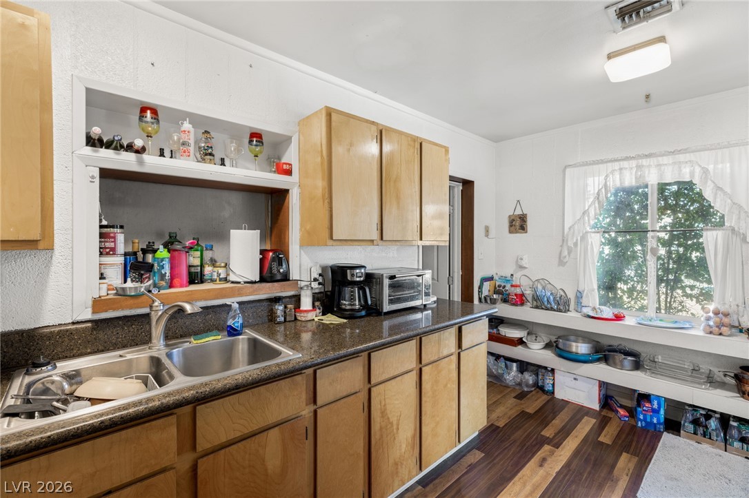 4207 Fulton Place