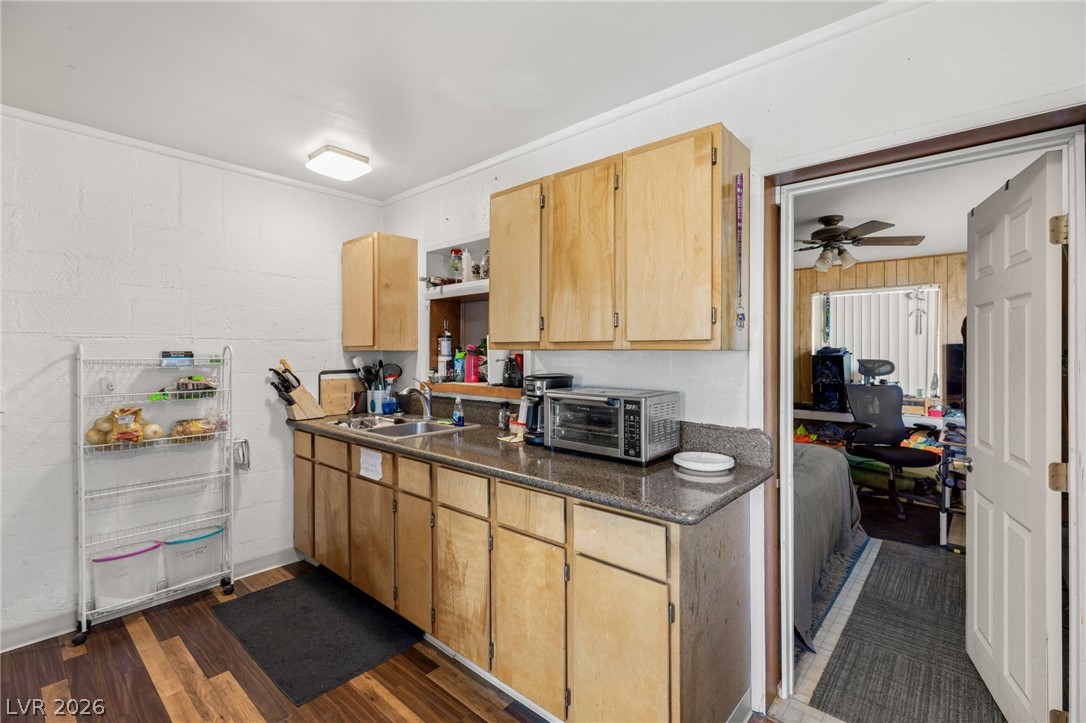 4207 Fulton Place