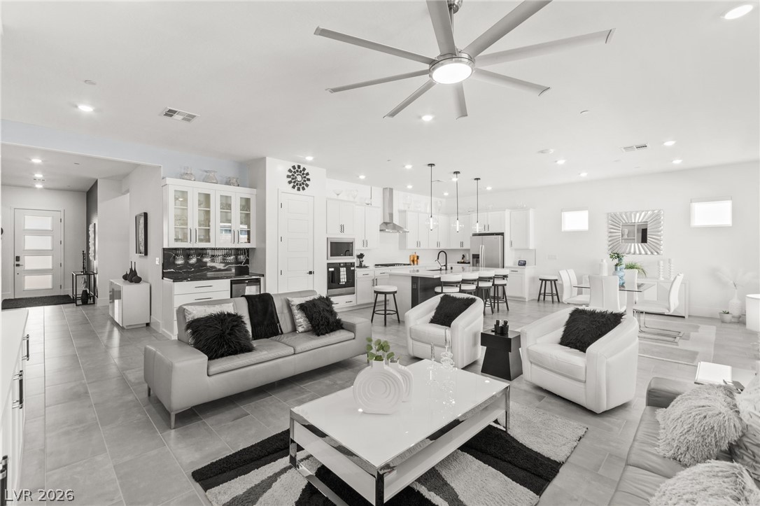 9608 Sandlot Lane