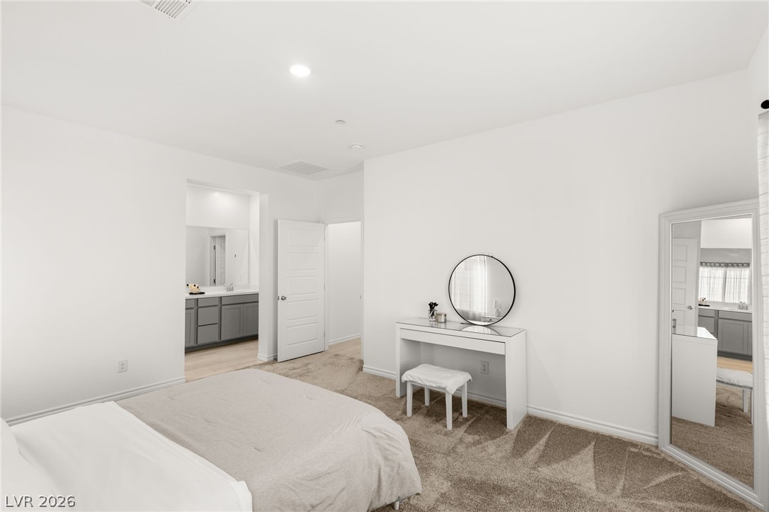 600 North Carriage Hill Drive 2156