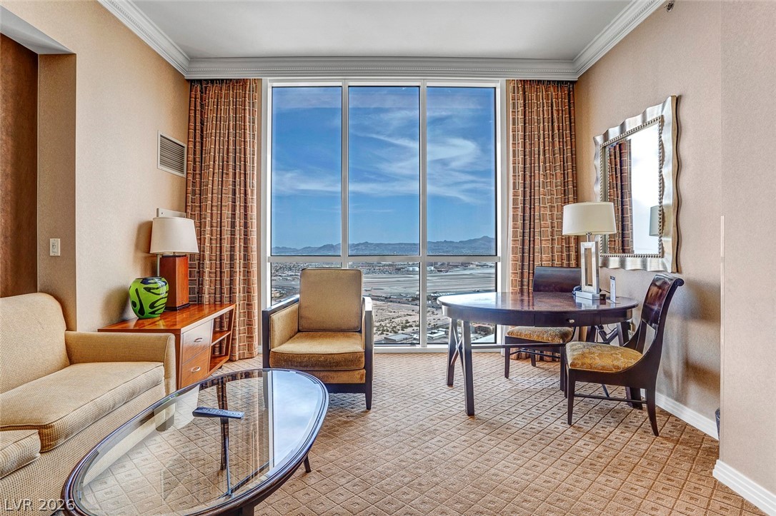 135 East Harmon Avenue 3704