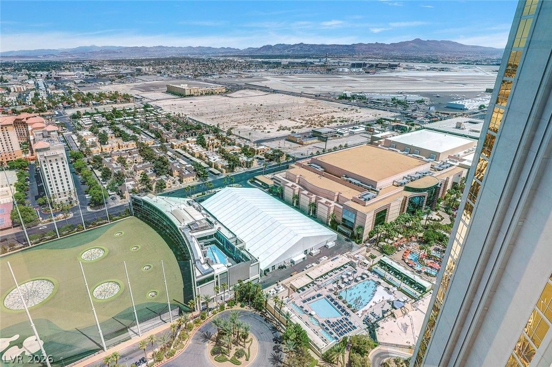 135 East Harmon Avenue 3704