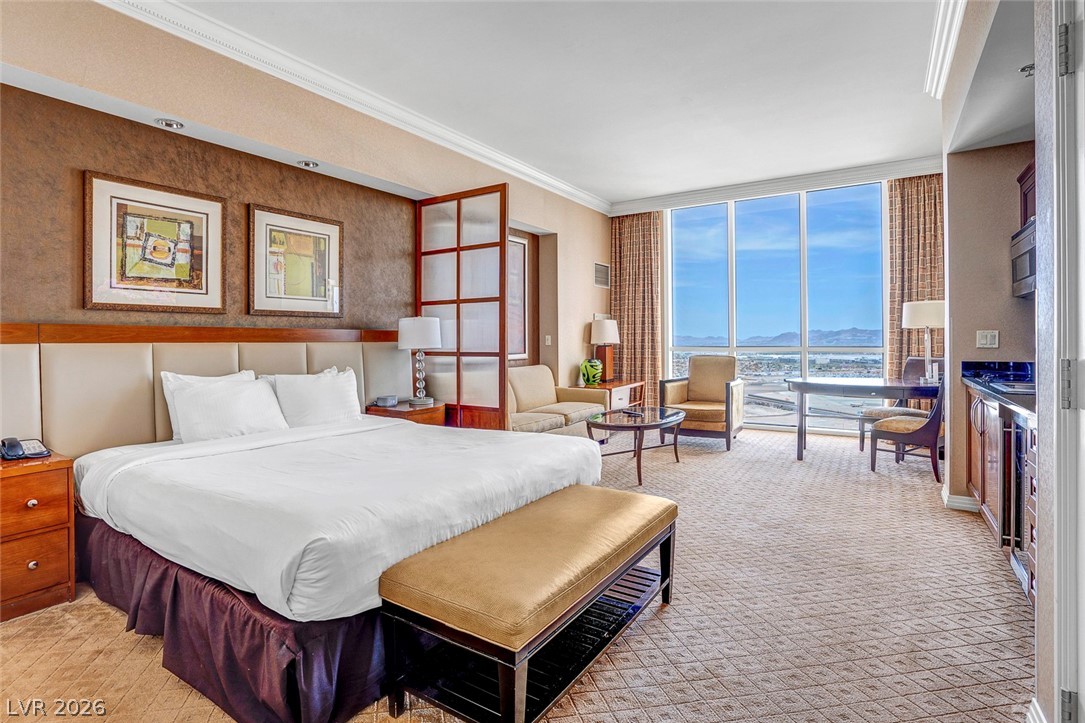 135 East Harmon Avenue 3704