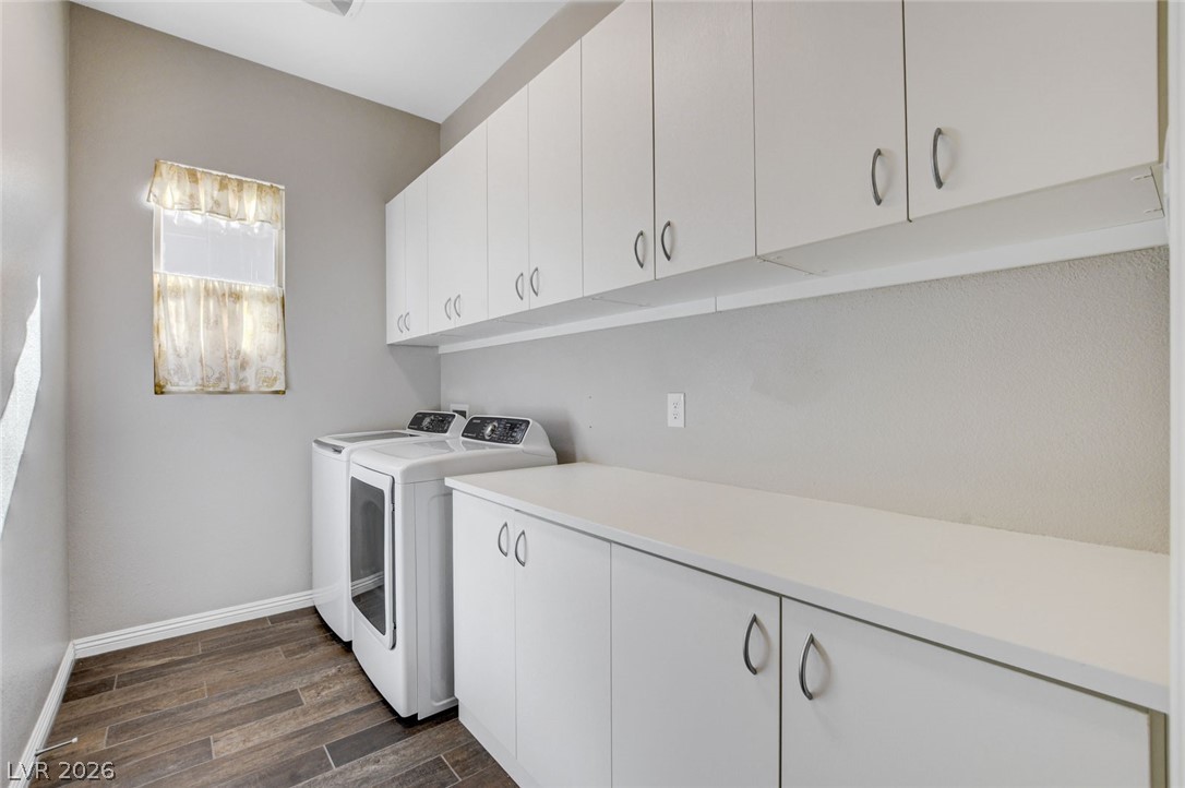 6803 Regency Crest Avenue