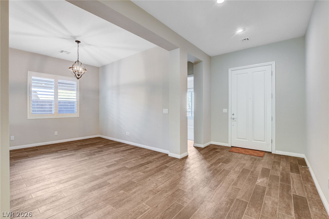 6803 Regency Crest Avenue