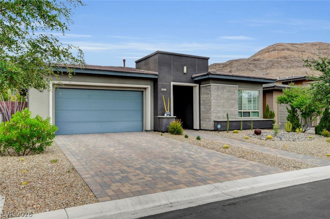 6803 Regency Crest Avenue