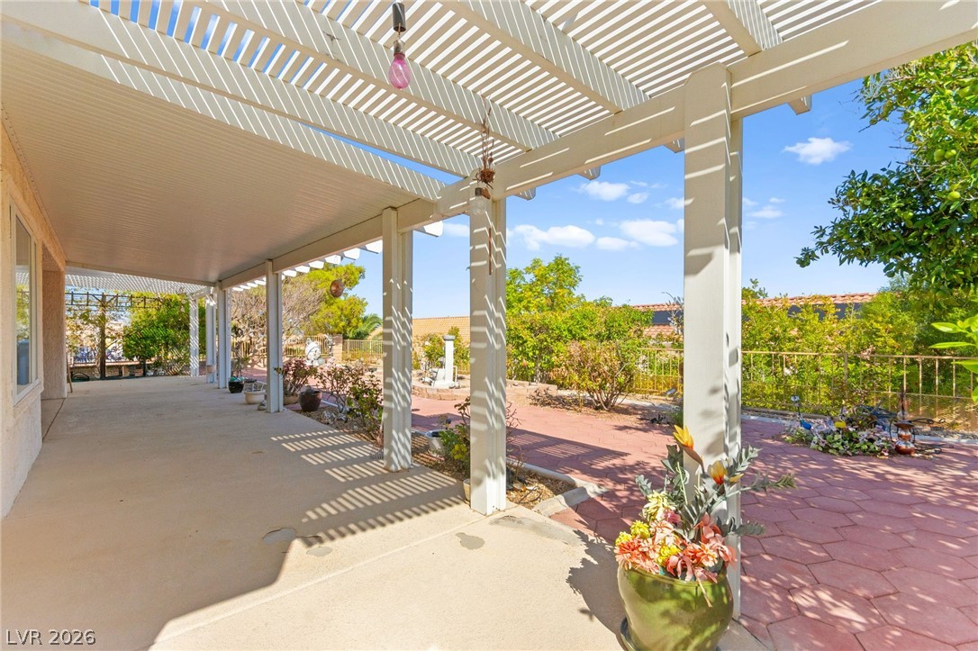 2712 Lotus Hill Drive