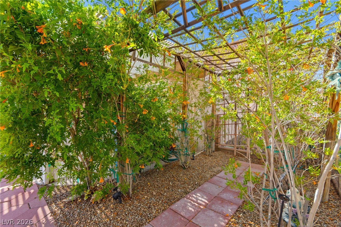 2712 Lotus Hill Drive