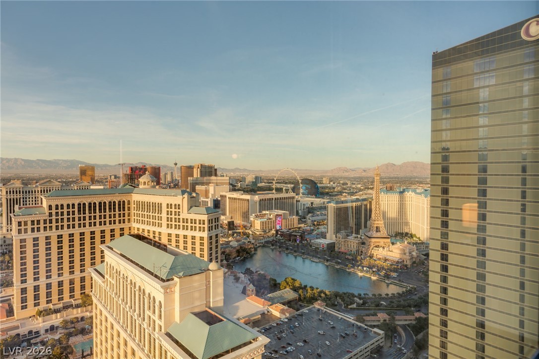 2600 West Harmon Avenue 50012