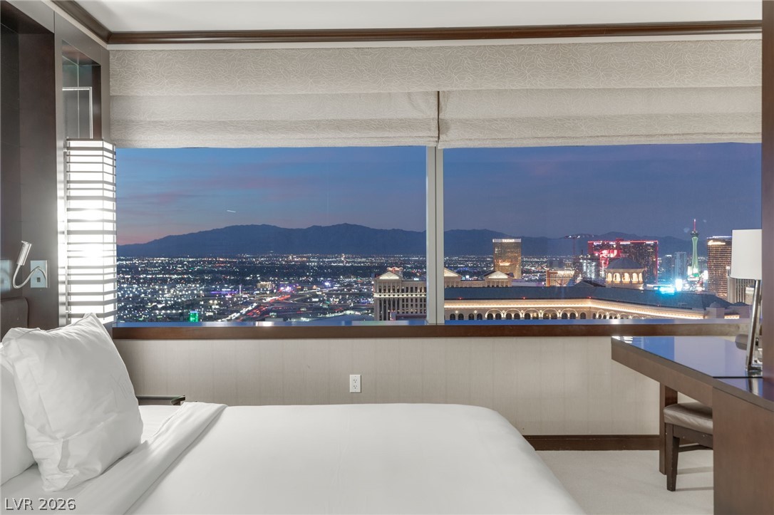 2600 West Harmon Avenue 50012