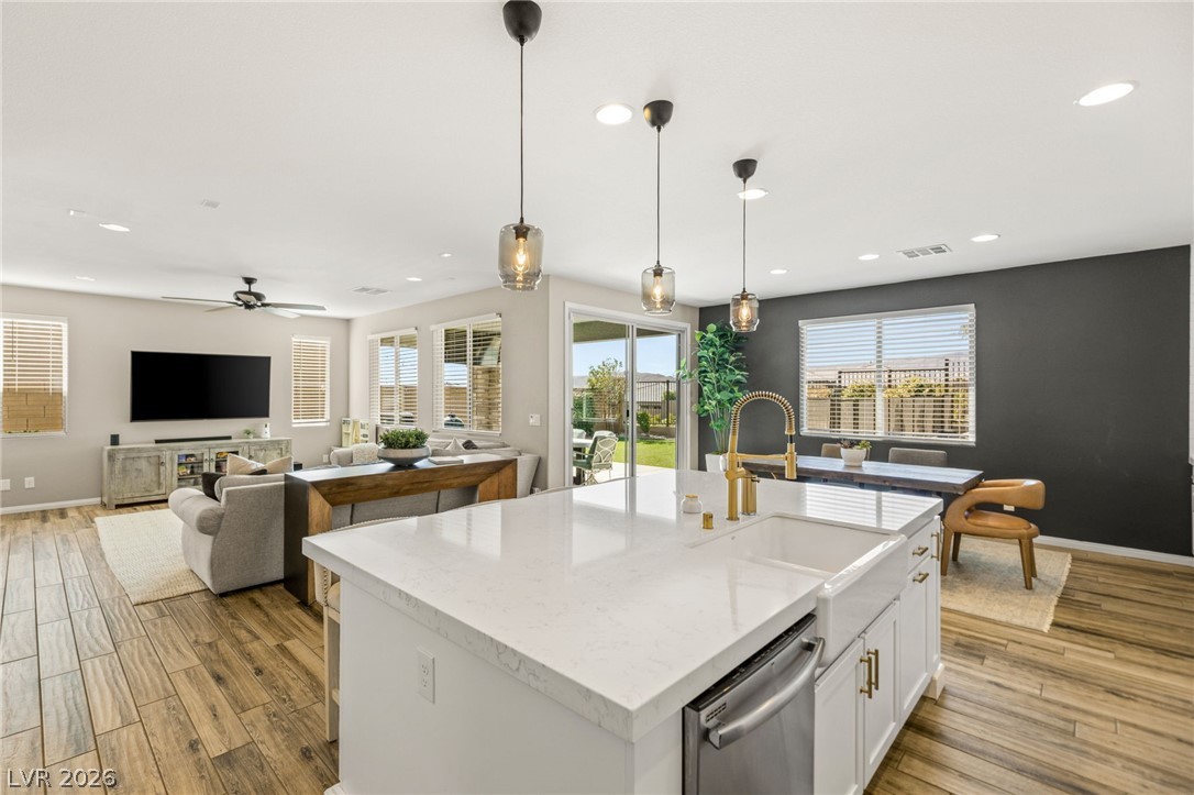 12477 Dolan Point Street