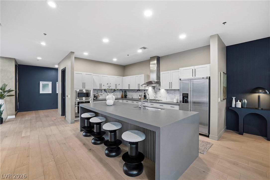 4575 Dean Martin Drive 307