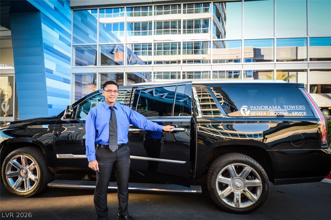 4575 Dean Martin Drive 307