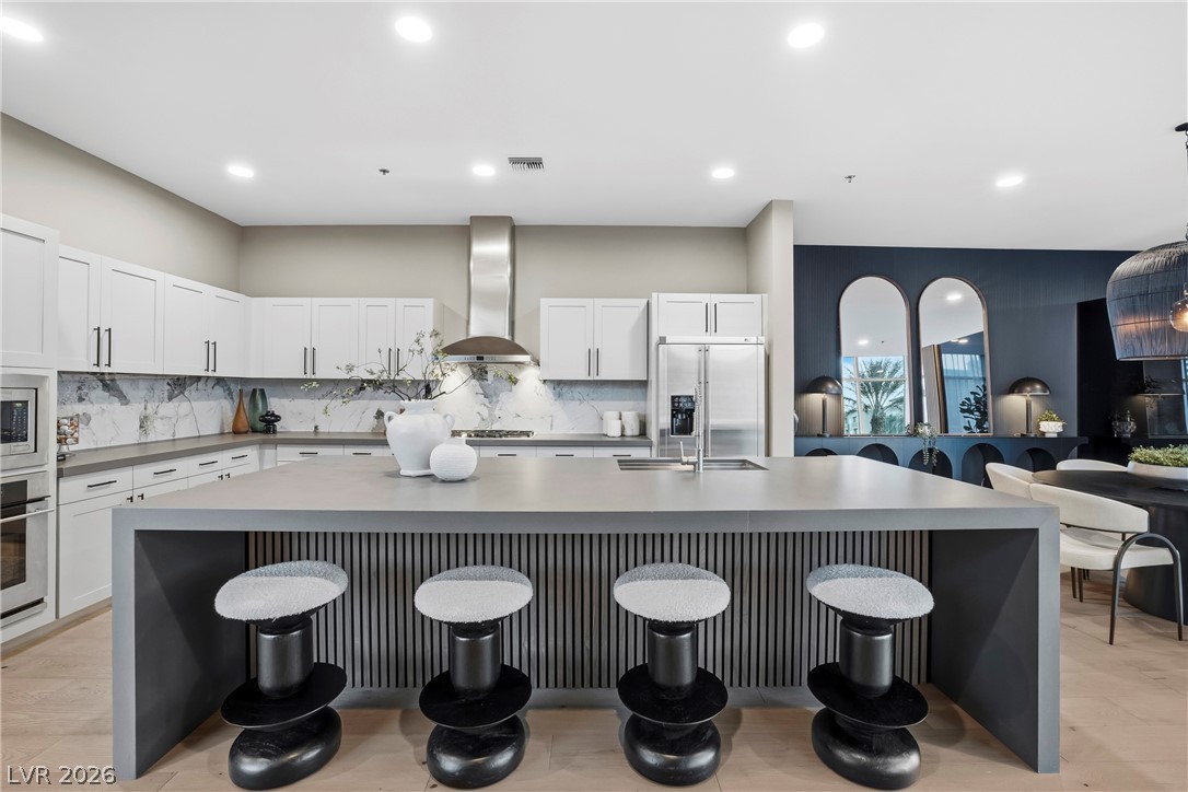 4575 Dean Martin Drive 307