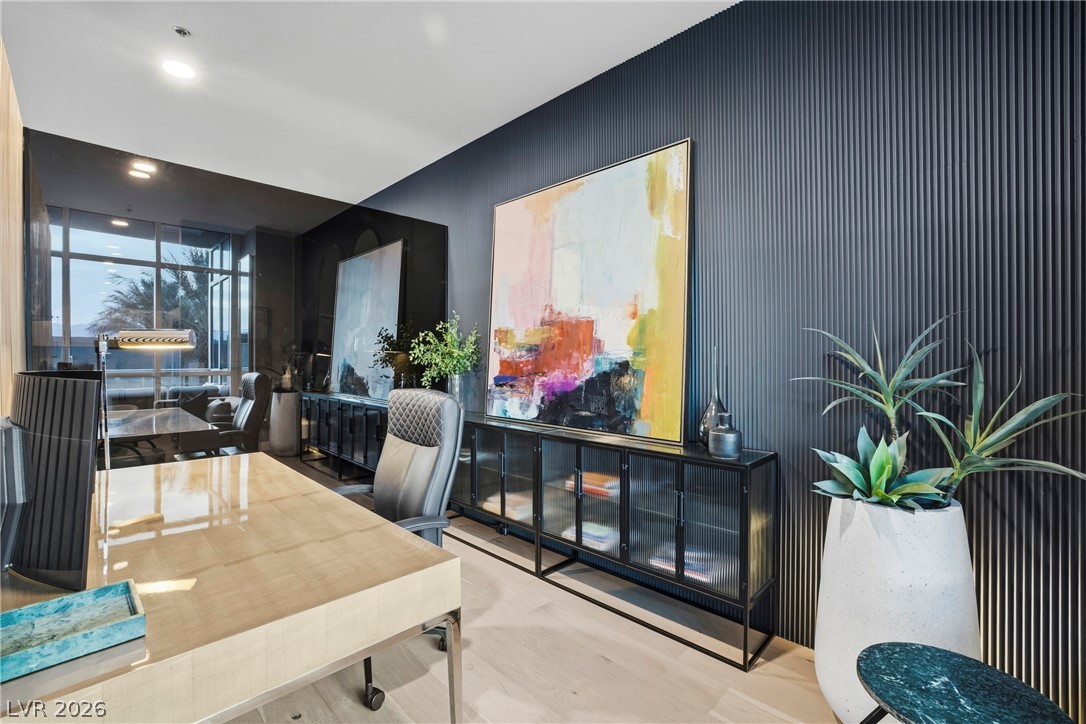 4575 Dean Martin Drive 307