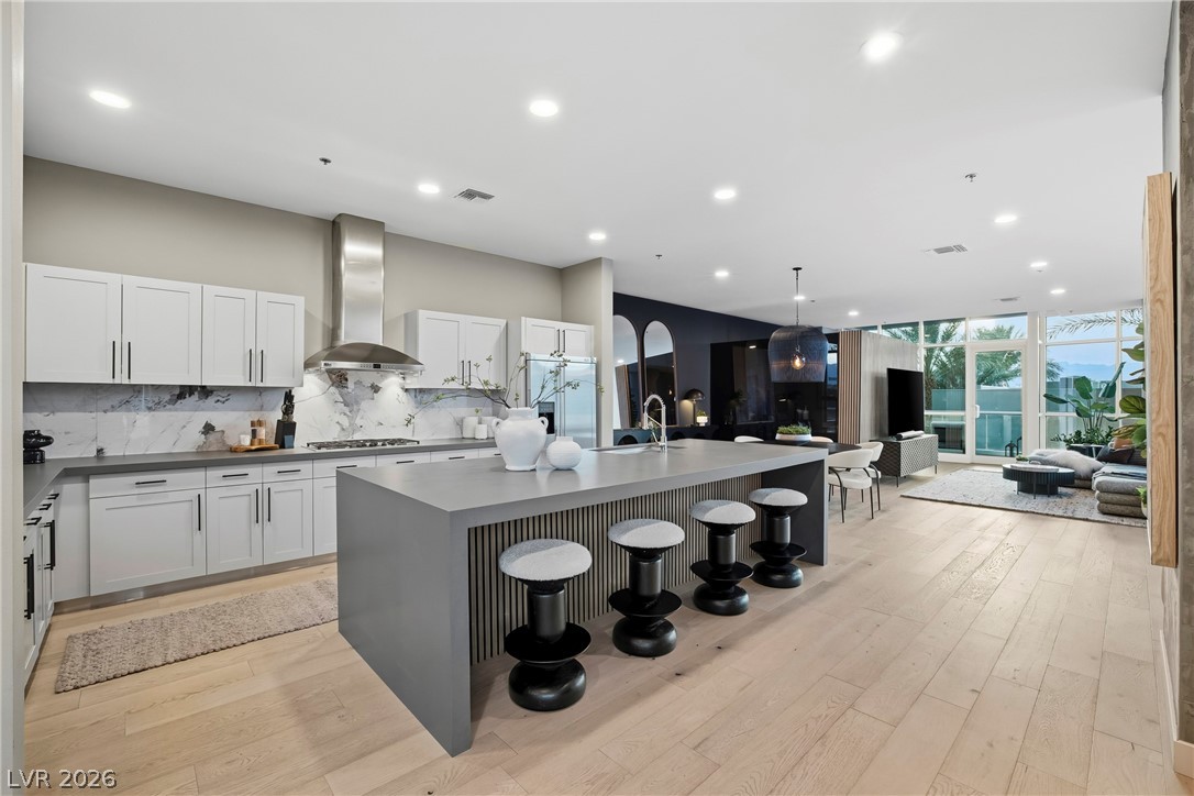 4575 Dean Martin Drive 307