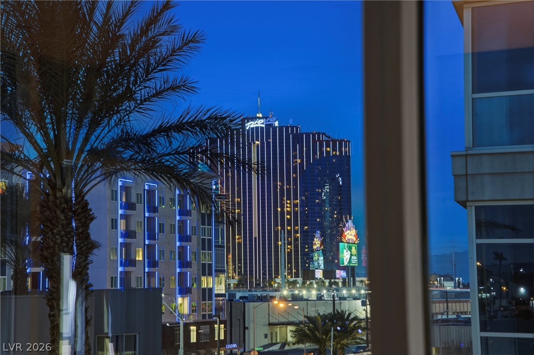 4575 Dean Martin Drive 307