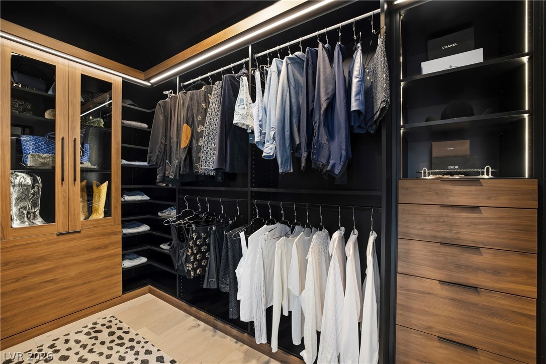 4575 Dean Martin Drive 307