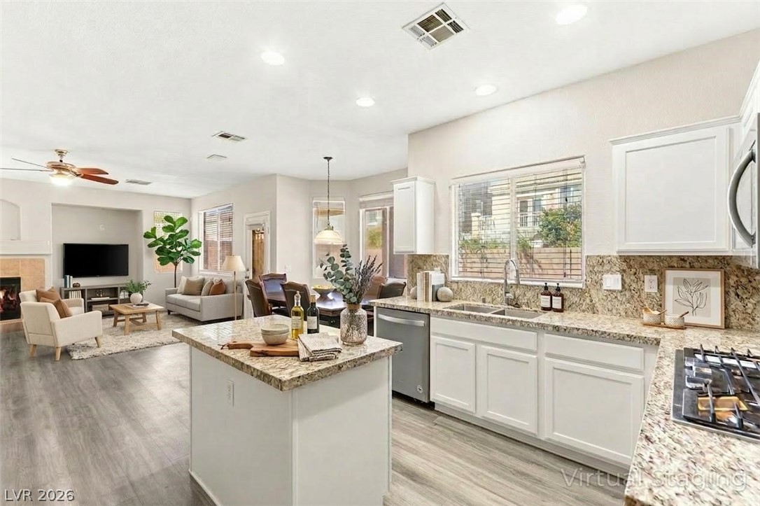 5832 Ivy Vine Court