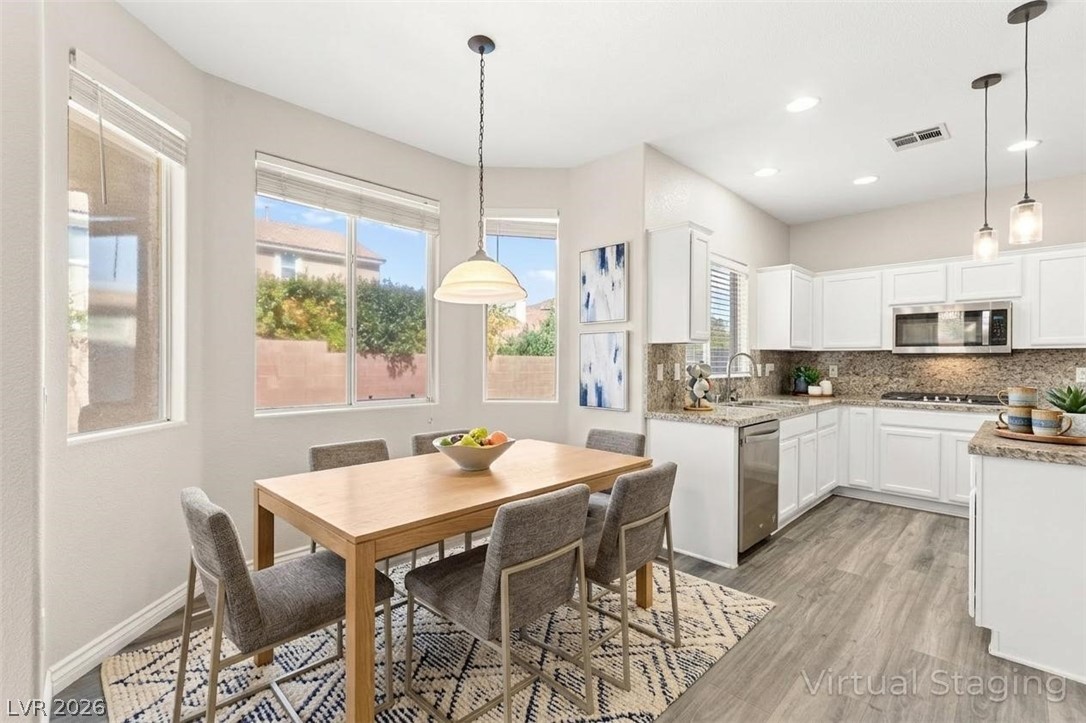 5832 Ivy Vine Court