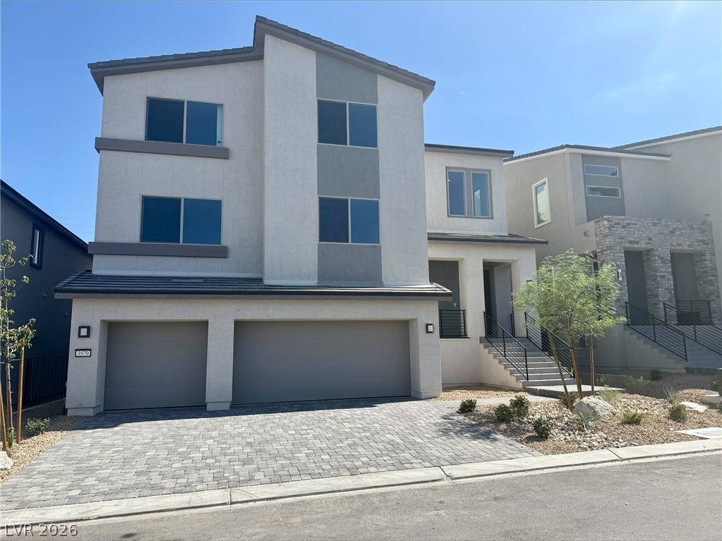 3579 Scrub Oak Avenue
